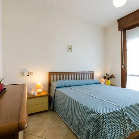 Dom wakacyjny Cortina 2-22 *